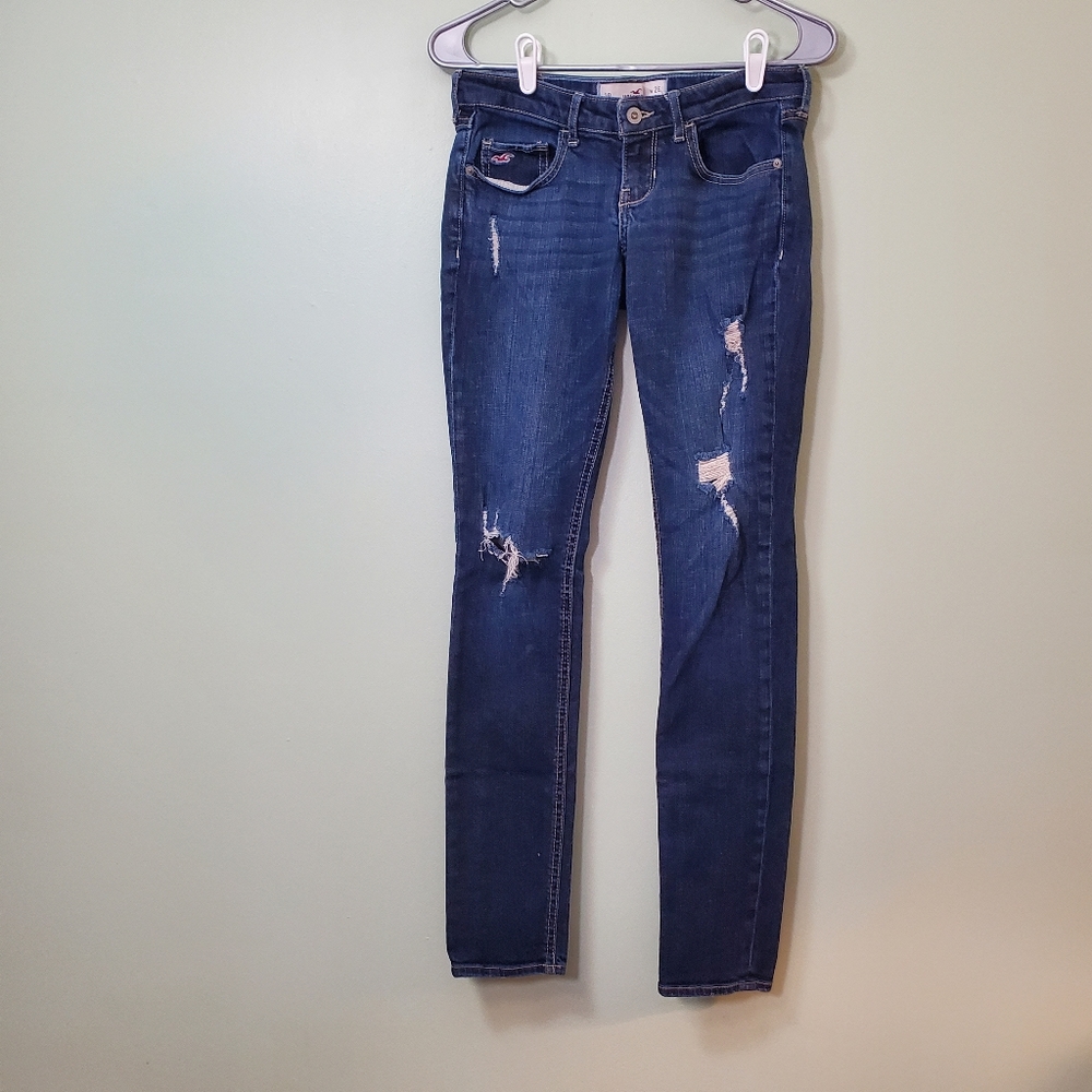 Hollister Distressed Dark Wash Skinny Jeans 3R